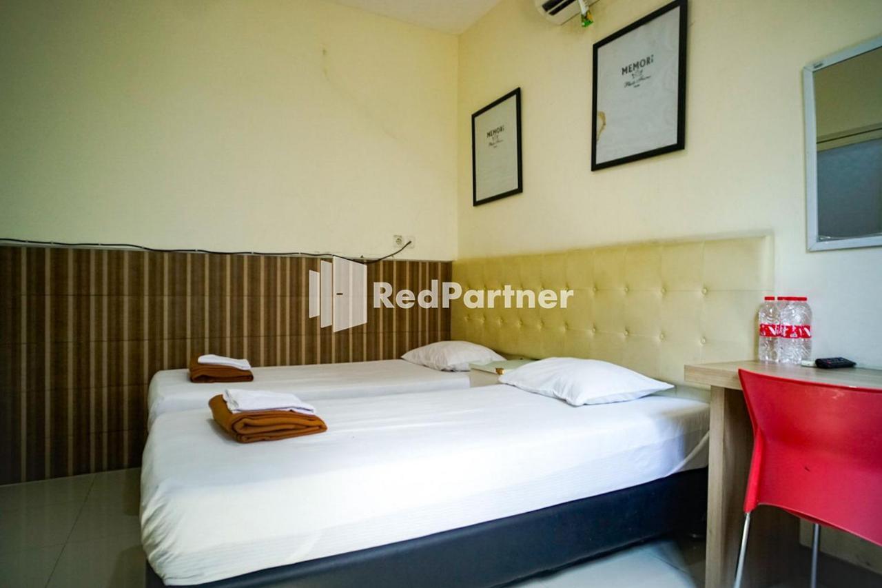 Hoki Homestay Redpartner Surabaja Zewnętrze zdjęcie